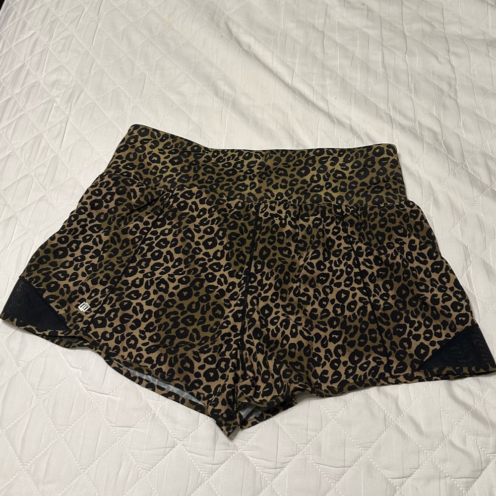 LINC ACTIVE SHORTS - Picture 9 of 9